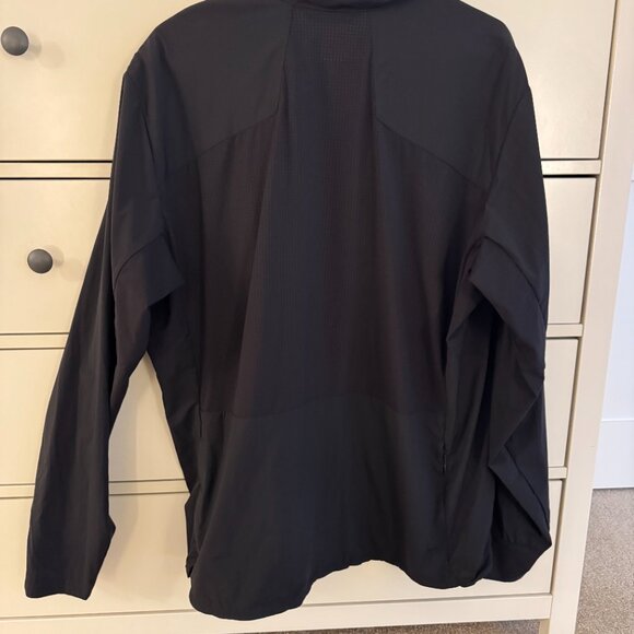 Arc'teryx Norvan Insulated Hoody - Picture 5 of 8